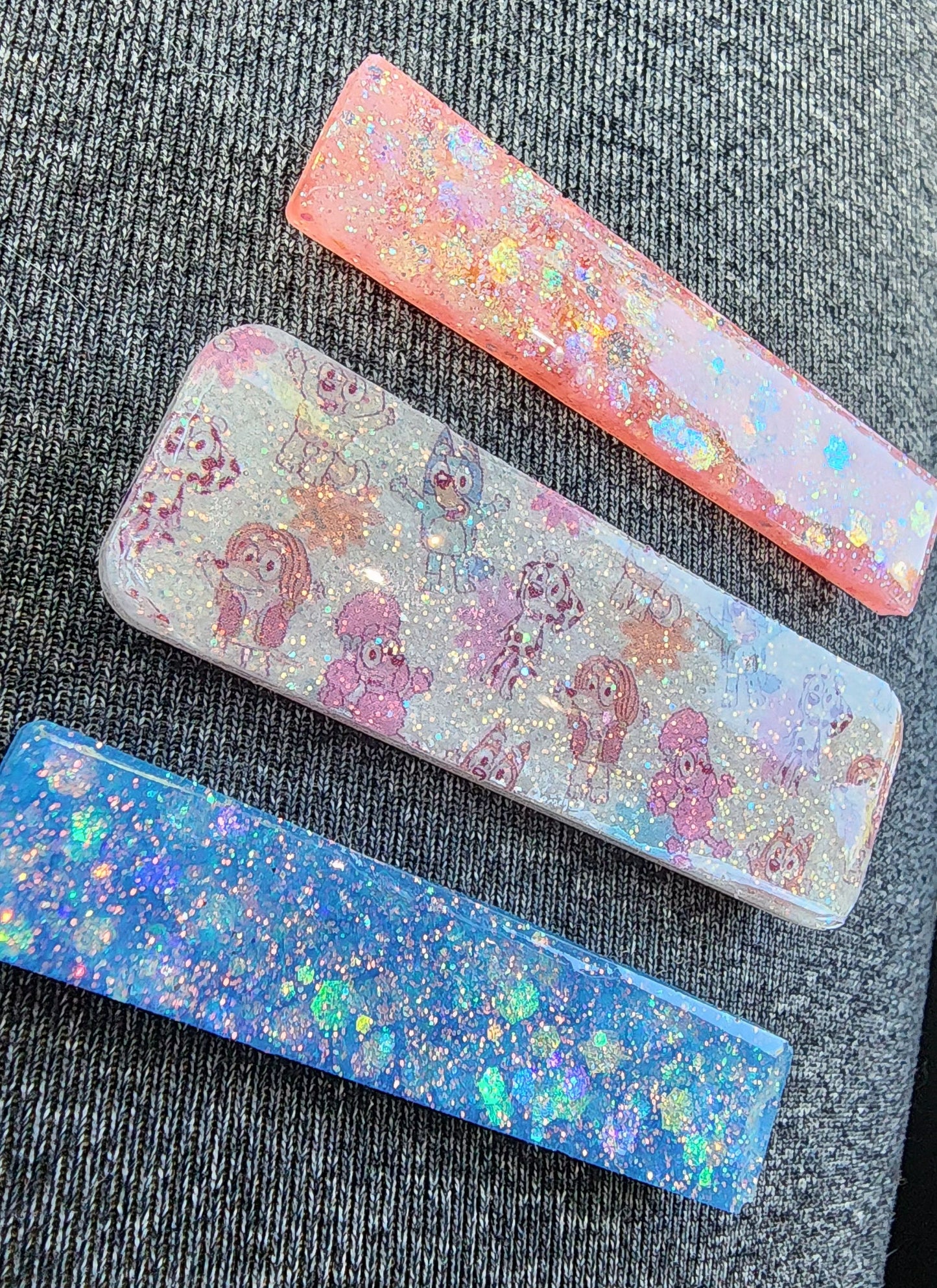 Spring Blue Dog & Friends Clip Set
