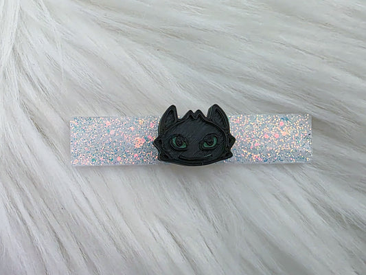 Dragon Stud earrings x2